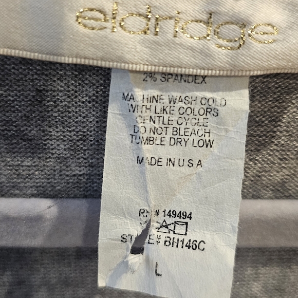 ELDRIDGE NWOT PONCHO STYLE CARDI - Picture 2 of 5